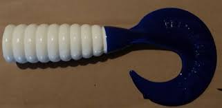 PREDATOR GRUB - 11" GLOW WHITE BLUE